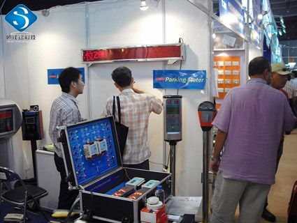 廣交會(huì)，路邊停車(chē)咪表，停車(chē)收費(fèi)咪表